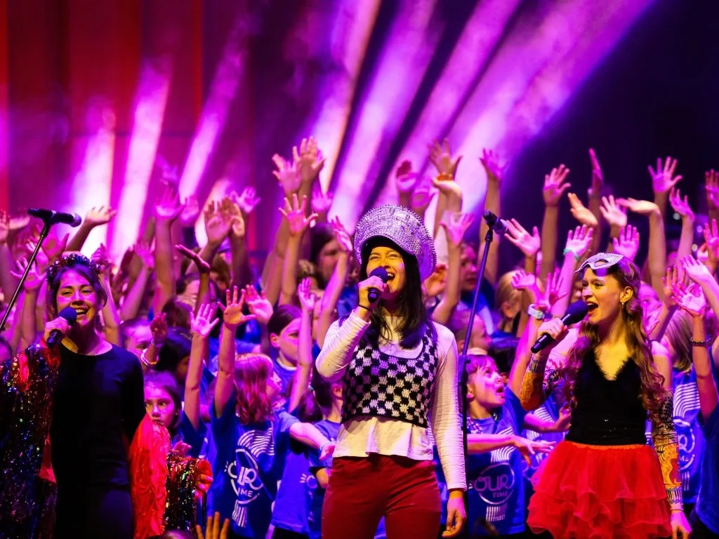 Performance photo 25