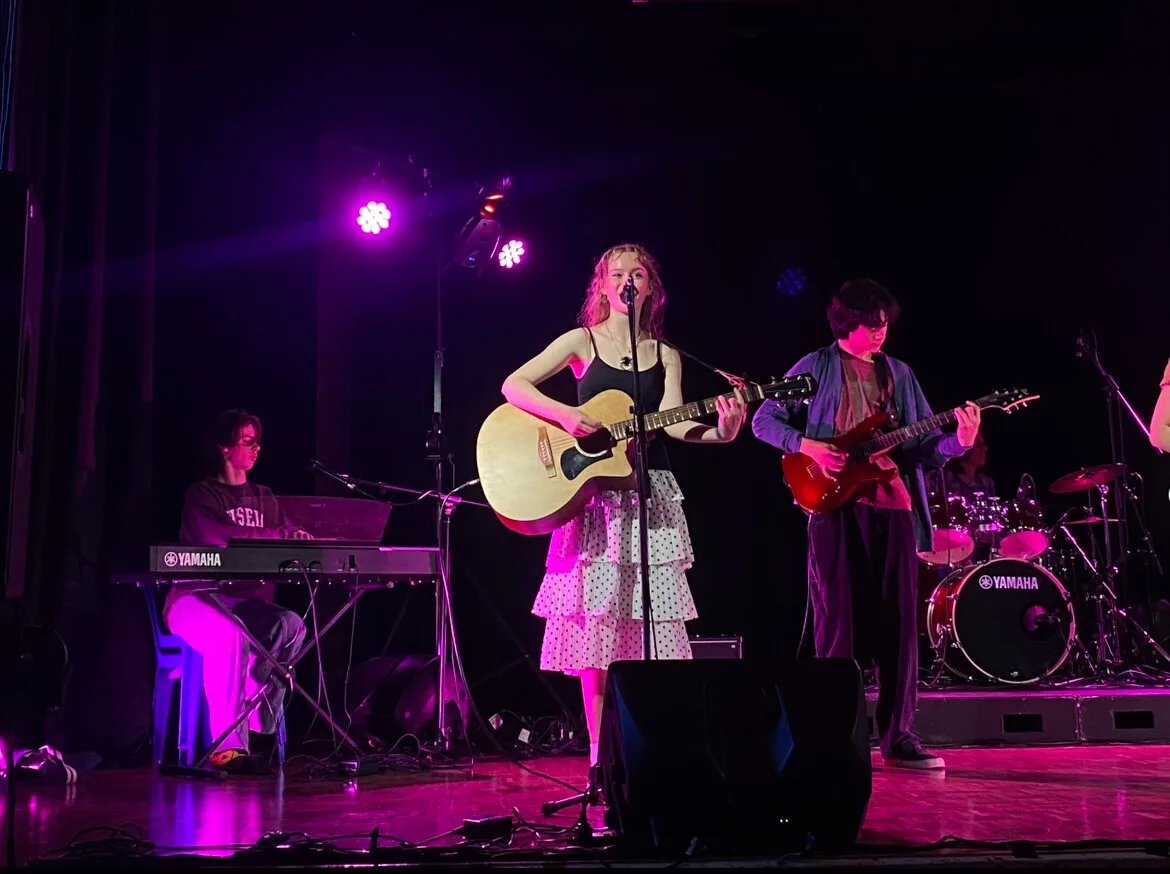 Performance photo 3
